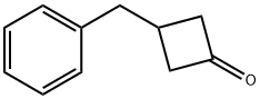 3-ベンジルシクロブタノン 化学構造式
