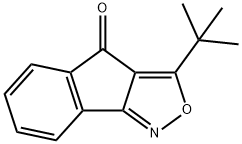 3-(tert-butyl)-4H-indeno[1,2-c]isoxazol-4-one Struktur