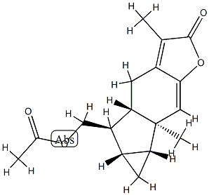 (4aS)-5α-アセトキシメチル-4a,5,5aα,6,6aα,6b-ヘキサヒドロ-3,6bβ-ジメチルシクロプロパ[2,3]インデノ[5,6-b]フラン-2(4H)-オン 化学構造式