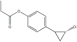 1-[(2R)-2-クロロシクロプロピル]-4-プロピオニルオキシベンゼン 化学構造式