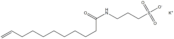 3-(10-ウンデセノイルアミノ)-1-プロパンスルホン酸カリウム 化学構造式