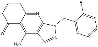 1-(2-フルオロベンジル)-4-アミノ-1,6,7,8-テトラヒドロ-5H-ピラゾロ[3,4-b]キノリン-5-オン 化学構造式