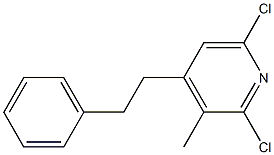 2,6-ジクロロ-3-メチル-4-(2-フェニルエチル)ピリジン 化学構造式