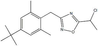 3-[(4-tert-butyl-2,6-dimethylphenyl)methyl]-5-(1-chloroethyl)-1,2,4-oxadiazole