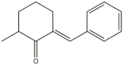 (2E)-2-ベンジリデン-6-メチルシクロヘキサン-1-オン 化学構造式
