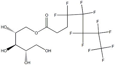 5-O-(4,4,5,5,6,6,7,7,8,8,8-ウンデカフルオロオクタノイル)キシリトール 化学構造式