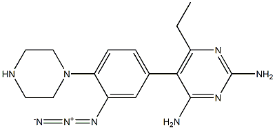 2,4-ジアミノ-6-エチル-5-(3-アジド-4-ピペラジノフェニル)ピリミジン 化学構造式