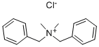 N-ベンジル-N,N-ジメチルベンゼンメタンアミニウム·クロリド 化学構造式