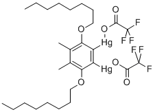 1,2-ビス[(トリフルオロアセトキシ)メルクリオ(II)]-3,6-ビス(オクチルオキシ)-4,5-ジメチルベンゼン 化学構造式