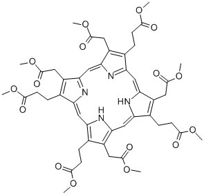 3,8,13,17-テトラキス[(メトキシカルボニル)メチル]-21H,23H-ポルフィリン-2,7,12,18-テトラキス(プロパン酸メチル) 化学構造式