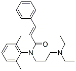 N-[3-(ジエチルアミノ)プロピル]-N-(2,6-ジメチルフェニル)-3-フェニルプロペンアミド 化学構造式