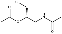 酢酸(S)-1-アセトアミド-3-クロロプロパン-2-イル 化学構造式