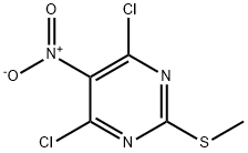 4,6-ジクロロ-2-(メチルチオ)-5-ニトロピリミジン 化学構造式