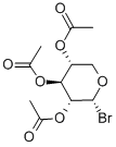 1-ブロモ-2-O,3-O,4-O-トリアセチル-1-デオキシ-α-D-キシロピラノース 化学構造式