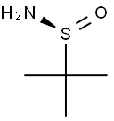 (S)-(-)-tert-ブチルスルフィンアミド 化学構造式
