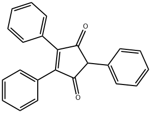 4-Cyclopentene-1,3-dione, 2,4,5-triphenyl- Struktur