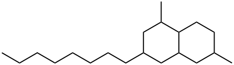 デカヒドロ-1,6-ジメチル-3-オクチルナフタレン 化学構造式