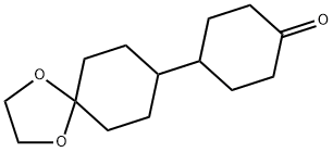 ４（１，４ジオキサスピロ［４．５］デカ８イル）シクロヘキサノン 化学構造式