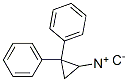 1,1'-(2-イソシアノシクロプロピリデン)ビスベンゼン 化学構造式