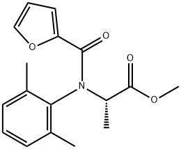 rac-(2R*)-2-[(2,6-ジメチルフェニル)(2-フラニルカルボニル)アミノ]プロパン酸メチル 化学構造式