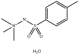 [1,1,1-トリメチル-2-(p-トリルスルホニル)ヒドラジニウム]-2-イド·水和物 化学構造式