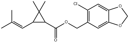 (6-chlorobenzo[1,3]dioxol-5-yl)methyl 2,2-dimethyl-3-(2-methylprop-1-e nyl)cyclopropane-1-carboxylate Struktur