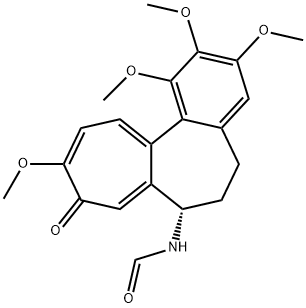 N-[(10S)-3,4,5,14-テトラメトキシ-13-オキソトリシクロ[9.5.0.02,7]ヘキサデカ-1(16),2(7),3,5,11,14-ヘキサエン-10-イル]ホルムアミド 化学構造式