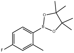 4-氟-2-甲基苯硼酸频呢醇酯, 815631-56-2, 结构式