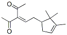 3-[2-(2,2,3-トリメチル-3-シクロペンテン-1-イル)エチリデン]-2,4-ペンタンジオン 化学構造式