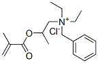 N,N-ジエチル-N-[2-(2-メチル-1-オキソ-2-プロペニルオキシ)プロピル]ベンゼンメタンアミニウム・クロリド 化学構造式