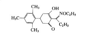 肟草酮 分子结构式