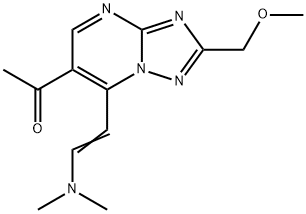 1-[7-[(E)-2-(ジメチルアミノ)ビニル]-2-(メトキシメチル)[1,2,4]トリアゾロ[1,5-A]ピリミジン-6-イル]エタノン 化学構造式