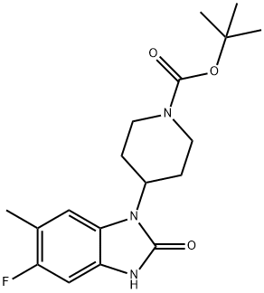 tert-Butyl 4-(5-fluoro-6-methyl-2-oxo-2,3-dihydro-1H-1,3-benzodiazol-1-yl)piperidine-1-carboxylate Struktur