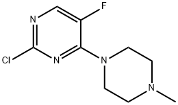 2-氯-5-氟-4-(4-甲基哌嗪-1-基)嘧啶, 385390-91-0, 结构式