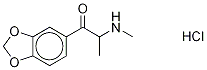 2-(メチルアミノ)-1-(3,4-メチレンジオキシフェニル)プロパン-1-オン 化学構造式
