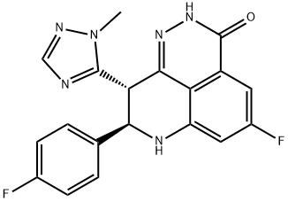 (8R,9S)-5-フルオロ-8-(4-フルオロフェニル)-9-(1-メチル-1H-1,2,4-トリアゾール-5-イル)-8,9-ジヒドロ-2H-ピリド[4,3,2-DE]フタラジン-3(7H)-オン 化学構造式