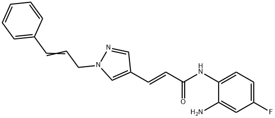 (E)-N-(2-アミノ-4-フルオロフェニル)-3-[1-[(E)-3-フェニル-2-プロペン-1-イル]-1H-ピラゾール-4-イル]-2-プロペン-1-アミド 化学構造式