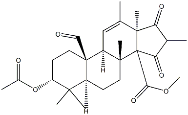 Androst-11-ene-14-carboxylic acid,3-(acetyloxy)-4,4,8,12,16-pentamethyl- 15,17,19-trioxo-,methyl ester,(3a,5a,8R,9a,10R,13R)- Struktur