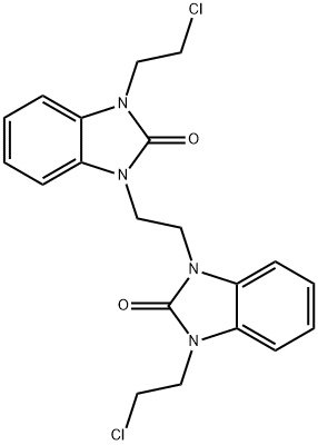 3,3'-(ethane-1,2-diyl)bis(1-(2-chloroethyl)-1H-benzo[d]imidazol-2(3H)-one) 化学構造式