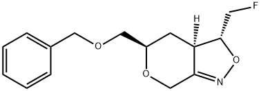 (3R,3aR,5R)-5-((benzyloxy)methyl)-3-(fluoromethyl)-3,3a,4,5-tetrahydro-7H-pyrano[3,4-c]isoxazole Struktur