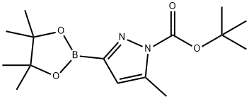 tert-butyl 5-methyl-3-(4,4,5,5-tetramethyl-1,3,2-dioxaborolan-2-yl)-1H-pyrazole-1-carboxylate Struktur