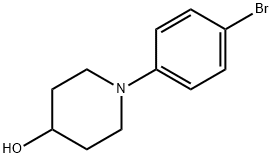1-(4-ブロモフェニル)ピペリジン-4-オール 化学構造式