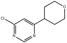 4-chloro-6-(tetrahydro-2H-pyran-4-yl)pyrimidine Struktur