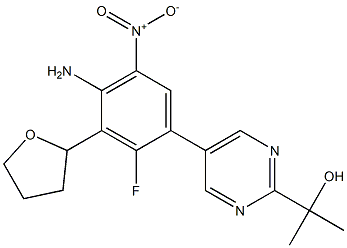 2-(5-(4-amino-2-fluoro-5-nitro-3-(tetrahydrofuran-2-yl)phenyl)pyrimidin-2-yl)propan-2-ol Struktur