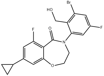 4-(3-bromo-5-fluoro-2-(hydroxymethyl)phenyl)-8-cyclopropyl-6-fluoro-3,4-dihydrobenzo[f][1,4]oxazepin-5(2H)-one 化学構造式