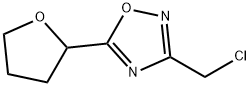 3-(chloromethyl)-5-(tetrahydrofuran-2-yl)-1,2,4-oxadiazole(SALTDATA: FREE) Struktur