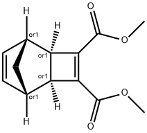 dimethyl exotricyclonona-3,7-diene-3,4-dicarboxylate Struktur