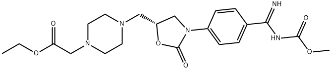 2-[4-[2-[4-[[(5S)-3-[4-[イミノ(メトキシカルボニルアミノ)メチル]フェニル]-2-オキソオキサゾリジン-5-イル]メチル]-1-ピペラジニル]アセチル]-1-ピペラジニル]酢酸エチル 化学構造式