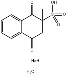 1,2,3,4-テトラヒドロ-2-メチル-1,4-ジオキソ-2-ナフタレンスルホン酸ナトリウム·3水和物 化学構造式