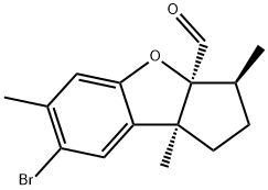 (3S)-7-Bromo-1,2,3,8b-tetrahydro-3α,6,8bβ-trimethyl-3aH-cyclopenta[b]benzofuran-3aβ-carbaldehyde Struktur